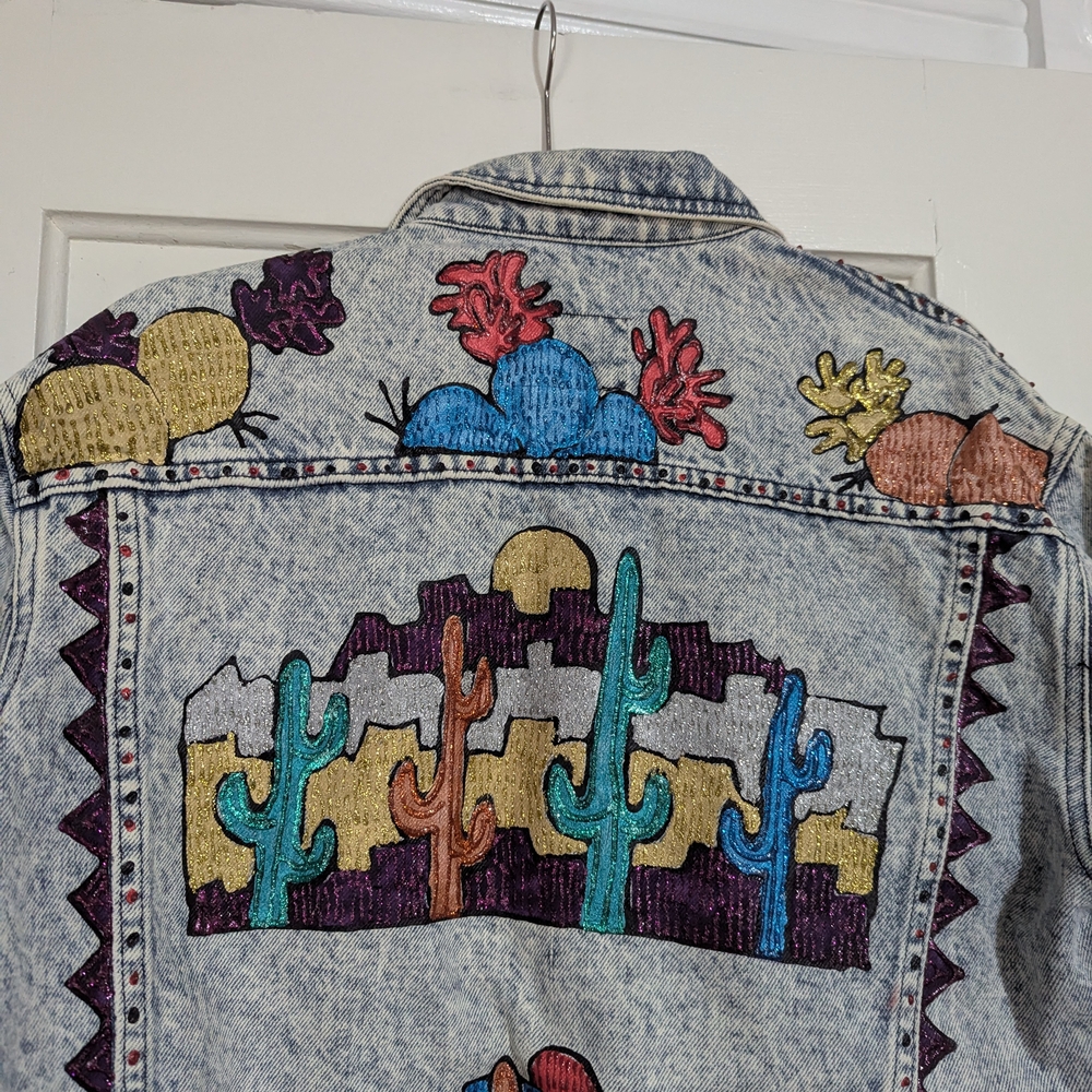 Beautiful Vintage Handpainted By Uma Denim Jacket With Desert Design. - Picture 7 of 9